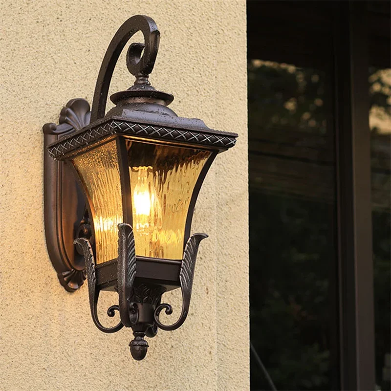 Villa-Community Europäischer S – Outdoor Lighting Up And Down Bewertung und Preis